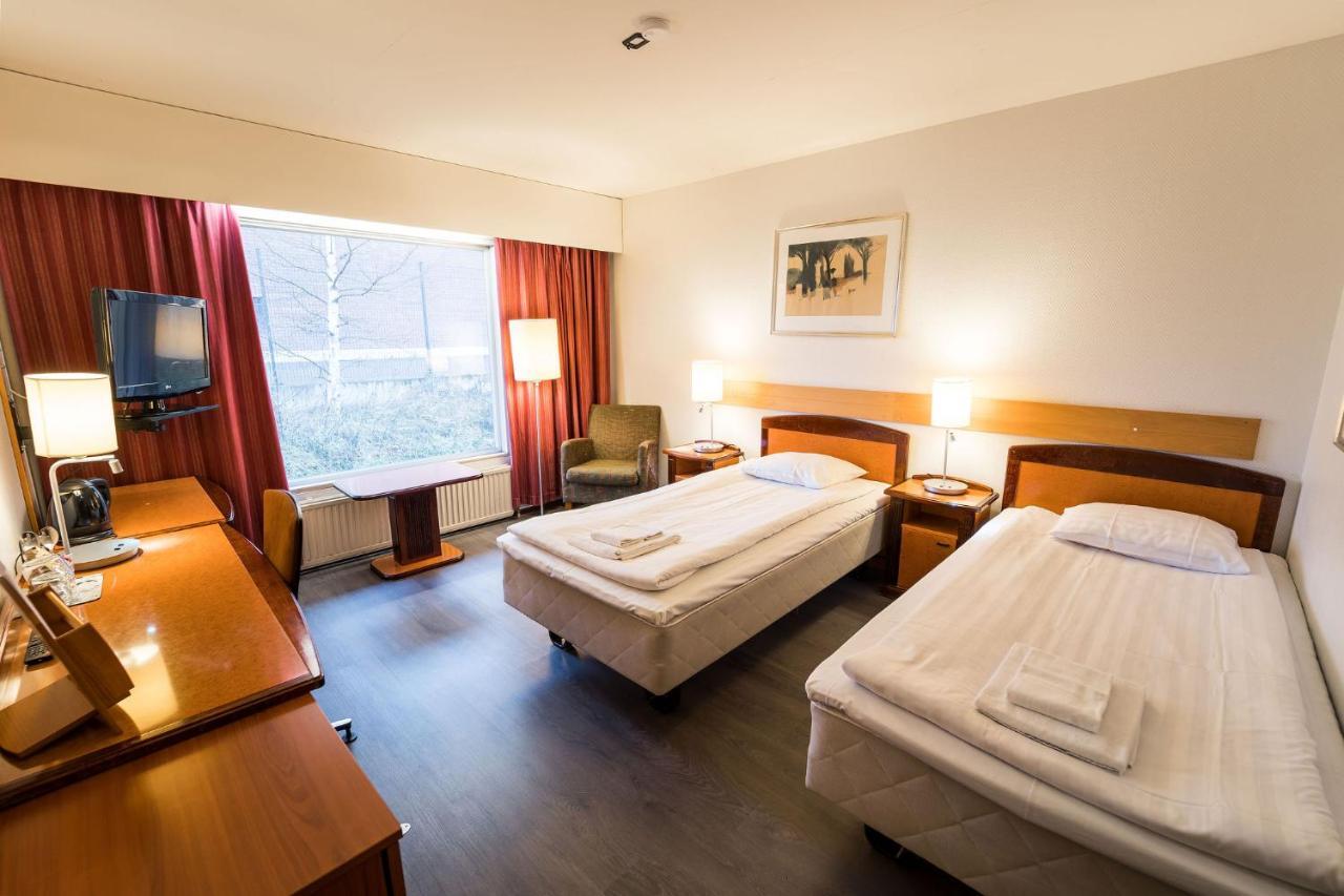 Budget Hotel Raahe Extérieur photo